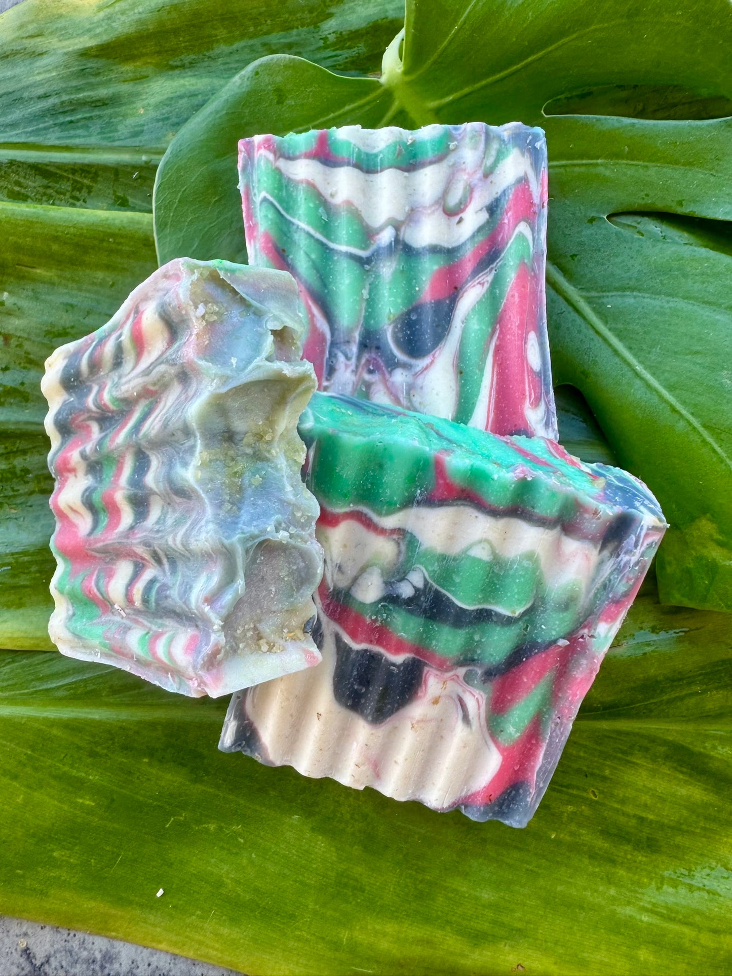 ✨ Holiday Tropical Self-Love Gift Box ✨